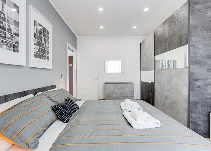 Bdc - Domus Flavia & Pompea Apartment